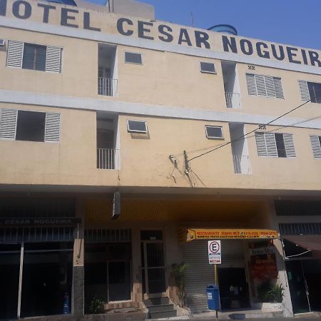 Hotel Cesar Nogueira Aparecida  Esterno foto
